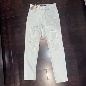 Lioness Distressed Boyfriend Jeans
